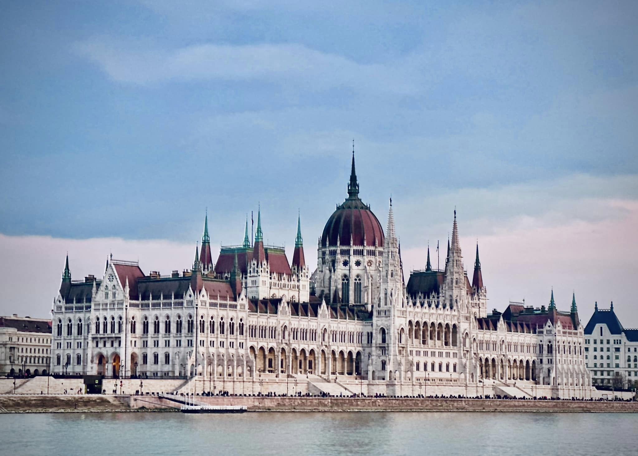 hungarian_parliment1